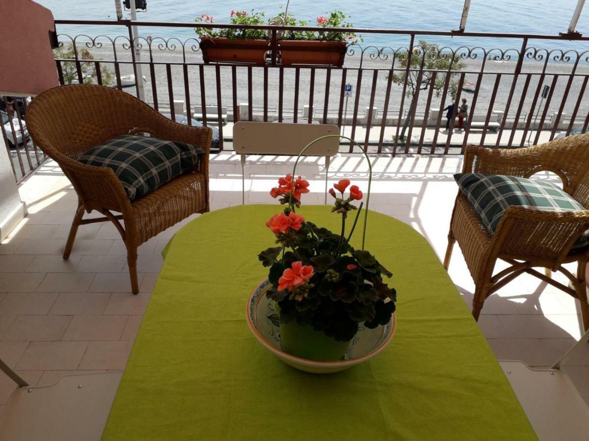 Centrocitta Beach Roccalumera Zewnętrze zdjęcie